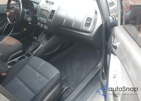 2017 Kia Forte S из США, поврежденный, VIN 3KPFL4A72HE061650